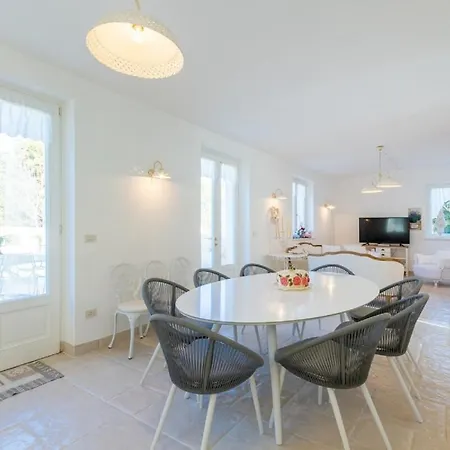 Trecaravelles Guest house